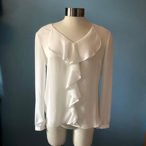 🖤SALE 🖤 NWT Ruffle WHBM long sleeve blouse